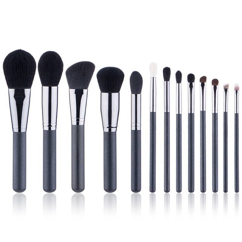 13pcs High Quality Multifunction Eye Shadow Blush Brush Beginner Meticulous Foundation Eyebrow Make Up Brush Set